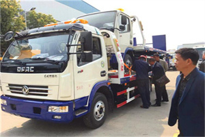 沾化汽车道路救援拖车价格